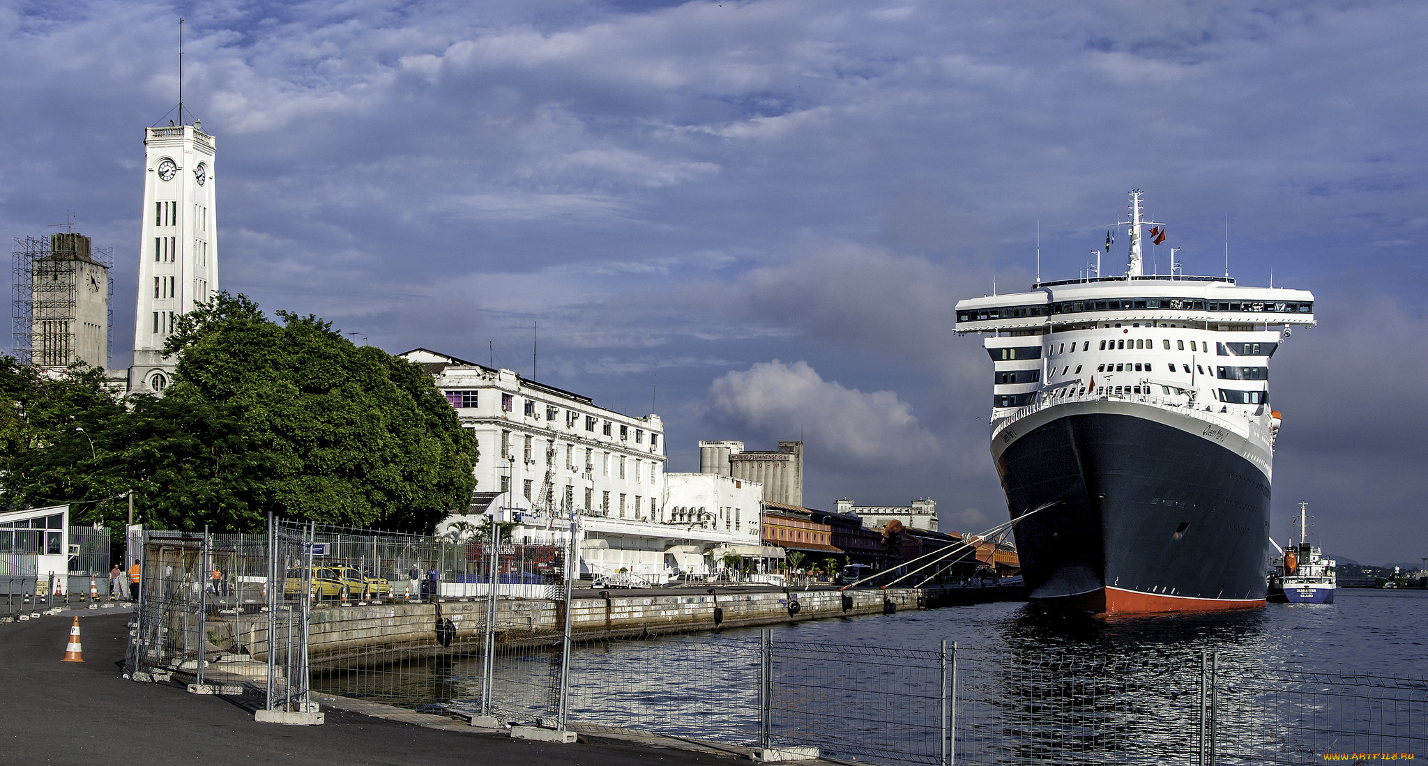 queen mary 2, , , , 